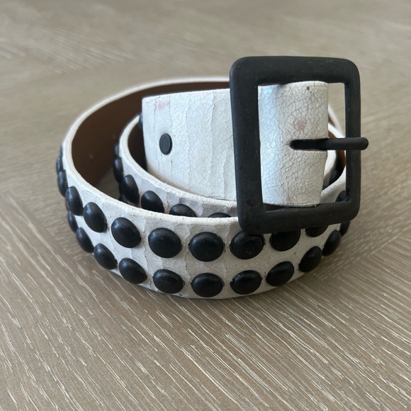 Calleen Cordero Studded white Belt Women’s Size 32 - Picture 1 of 2